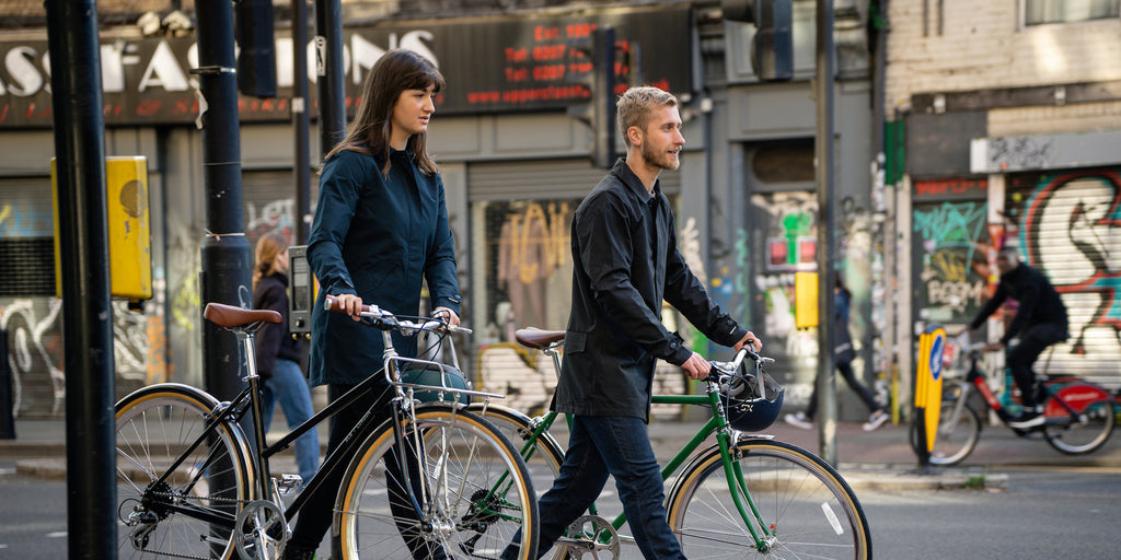 Avid Urban Cyclist Clothing ← The Urban Country